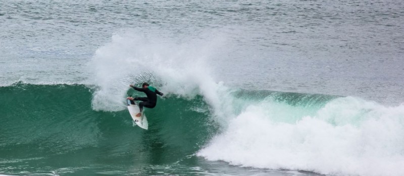 surfing iroise chez trip surf galice